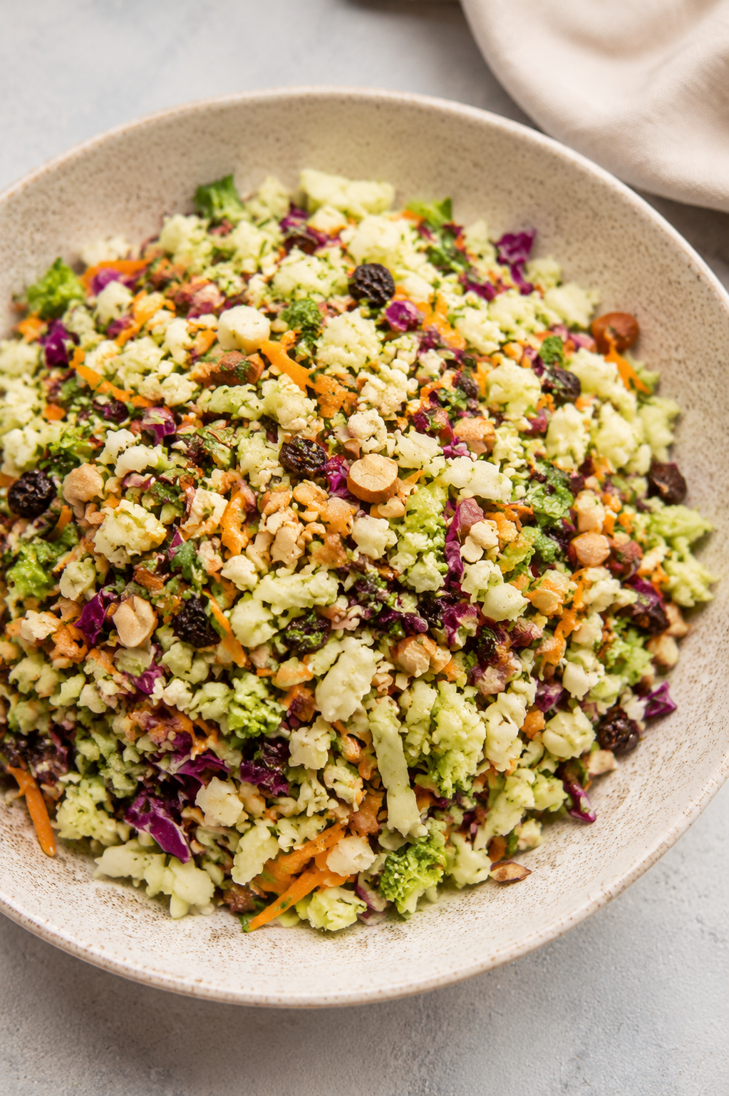 Crunchy Detox Salad That Actually Keeps All Week featured image